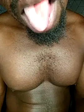 Snapshot of Texanguy01 chatting on 19, 10, 2025 Texanguy01 online show from 19, 10, 2025
