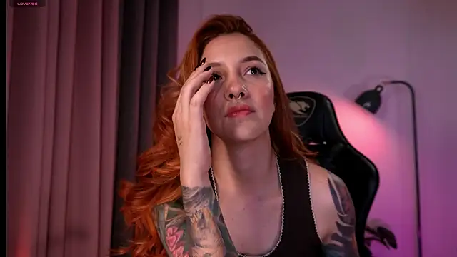 RedJasmine  online show from 20, 4, 2026