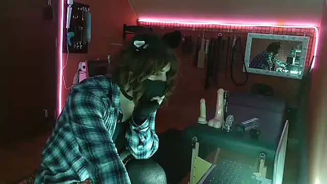 Snapshot of Ginny-the-bdsm-nympho chatting on 8, 12, 2024 Ginny-the-bdsm-nympho online show from 8, 12, 2024