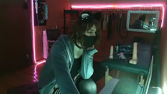 Snapshot of Ginny-the-bdsm-nympho chatting on 9, 1, 2025 Ginny-the-bdsm-nympho online show from 9, 1, 2025