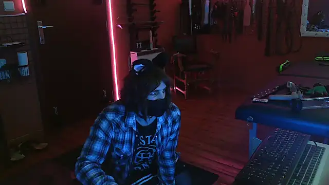 Snapshot of Ginny-the-bdsm-nympho chatting on 30, 10, 2025 Ginny-the-bdsm-nympho online show from 30, 10, 2025