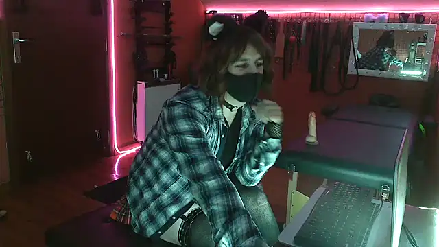 Snapshot of Ginny-the-bdsm-nympho chatting on 19, 3, 2026 Ginny-the-bdsm-nympho online show from 19, 3, 2026