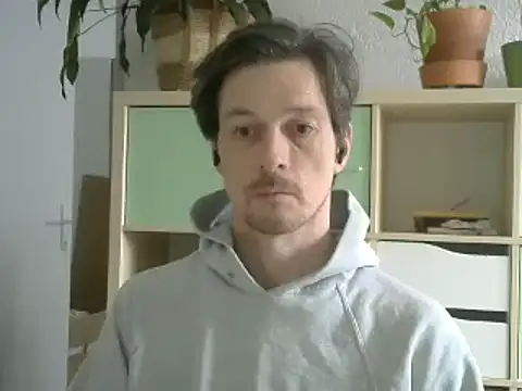 snowypaul11 online show from 10, 3, 2025