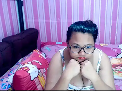Snapshot of Asianwow22 chatting on 9, 7, 2026 Asianwow22 online show from 9, 7, 2026