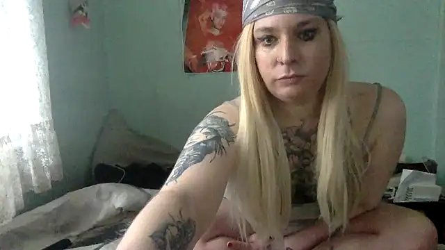 alexabunni online show from 30, 4, 2026