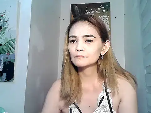 Kisses-13 online show from 12, 2, 2025