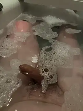 Snapshot of TheChattyOne chatting on 25, 1, 2025 TheChattyOne online show from 25, 1, 2025