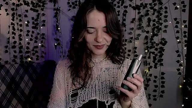 Snapshot of risha_laas chatting on 30, 5, 2026 risha laas online show from 30, 5, 2026