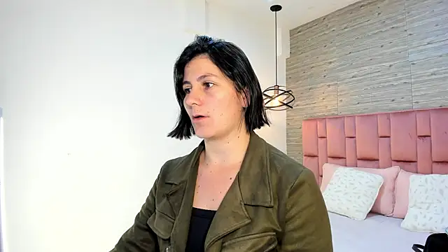 SarahDeyvis online show from 20, 1, 2025