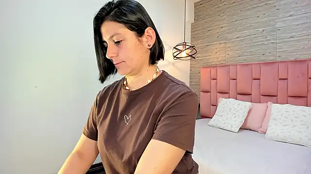 SarahDeyvis online show from 21, 1, 2025