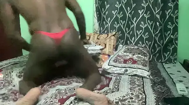 Snapshot of Indian-Drag-Queen chatting on 20, 1, 2025 Indian-Drag-Queen online show from 20, 1, 2025