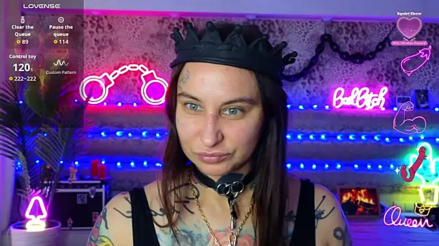 Cool Freak  online show from 5, 2, 2026