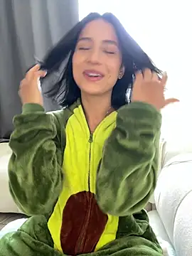 Snapshot of Ale_Lewis chatting on 14, 2, 2025 Ale Lewis online show from 14, 2, 2025