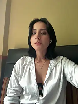 Snapshot of Ale_Lewis chatting on 15, 2, 2025 Ale Lewis online show from 15, 2, 2025