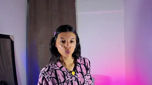 NanaRott online show from 5, 11, 2025