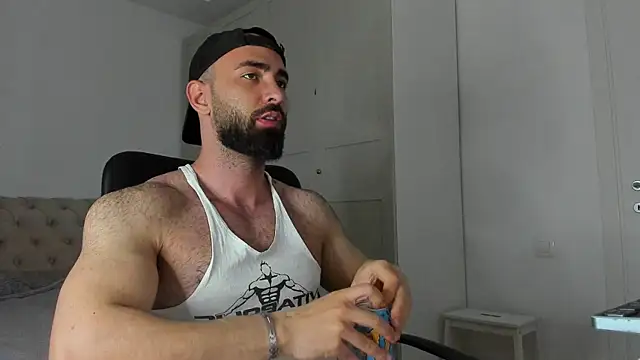 Snapshot of MichaelMasterss chatting on 8, 5, 2026 MichaelMasterss online show from 8, 5, 2026