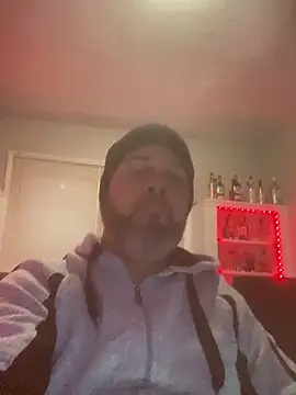 Snapshot of Cristian-Brayan chatting on 6, 2, 2025 Cristian-Brayan online show from 6, 2, 2025