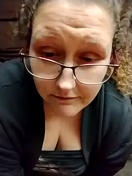 MissMagicMushroom online show from 19, 12, 2024