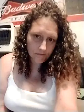 MissMagicMushroom online show from 15, 9, 2025