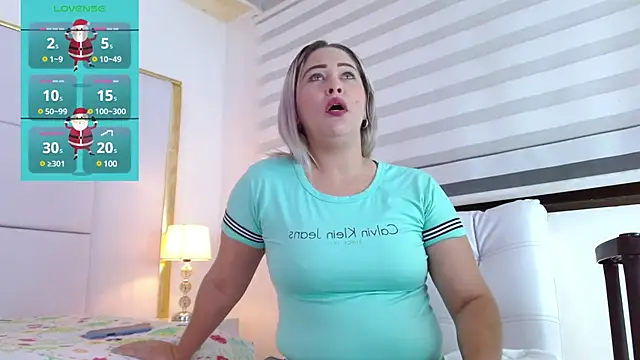 WANDAFOXX1 online show from 5, 1, 2025
