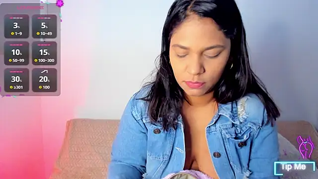 Snapshot of iriss_25 chatting on 20, 9, 2025 iriss 25 online show from 20, 9, 2025