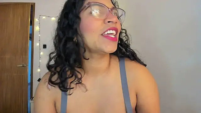 Snapshot of iriss_25 chatting on 23, 2, 2026 iriss 25 online show from 23, 2, 2026