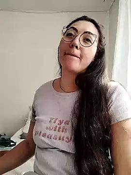 katha steele  online show from 14, 1, 2025