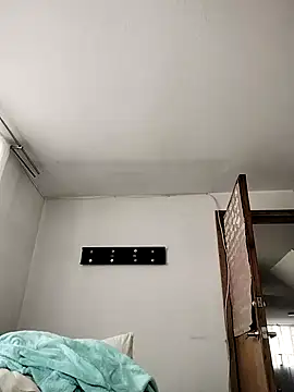 katha steele  online show from 14, 2, 2025