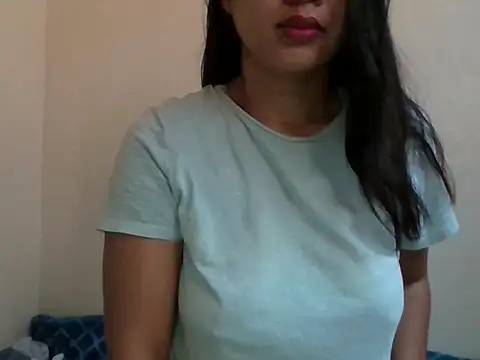  smiling4u  online show from 15, 4, 2026