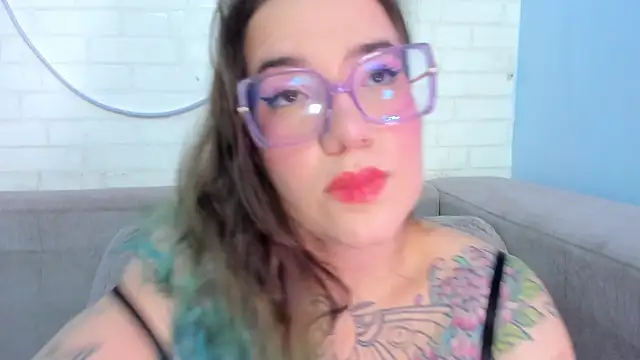 DEVA BLUE  online show from 26, 2, 2025