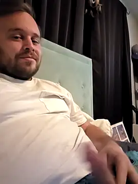 Snapshot of Holy5417_69 chatting on 24, 11, 2025 Holy5417 69 online show from 24, 11, 2025