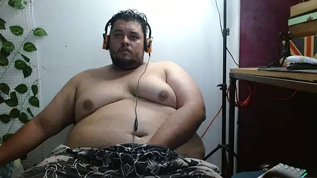 Snapshot of altairstudiosvip_ chatting on 1, 2, 2025 altairstudiosvip  online show from 1, 2, 2025