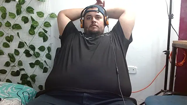 Snapshot of altairstudiosvip_ chatting on 6, 2, 2025 altairstudiosvip  online show from 6, 2, 2025