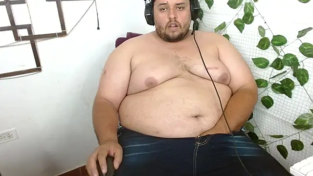 Snapshot of altairstudiosvip_ chatting on 6, 10, 2025 altairstudiosvip  online show from 6, 10, 2025