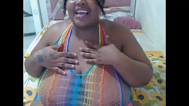 chocolatehot04 online show from 28, 1, 2025