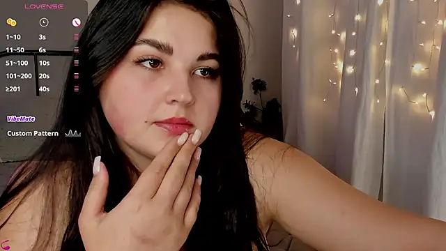 Snapshot of Talla_a chatting on 28, 7, 2026 Talla a online show from 28, 7, 2026