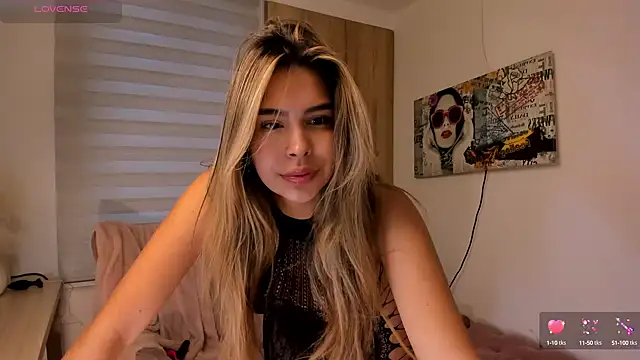 AnitaHaywood  online show from 4, 12, 2024