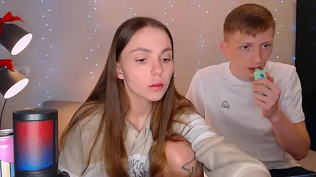 juliaanddima online show from 6, 2, 2025