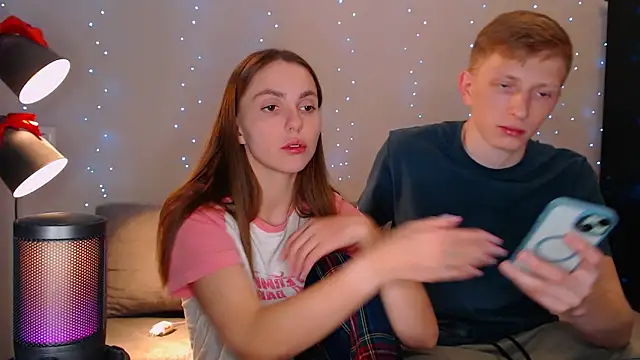 juliaanddima online show from 15, 2, 2025