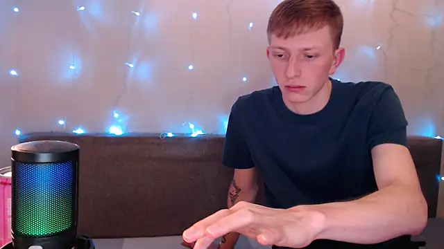 juliaanddima online show from 22, 9, 2025