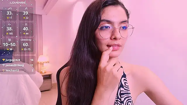 miiaa evans online show from 27, 2, 2025