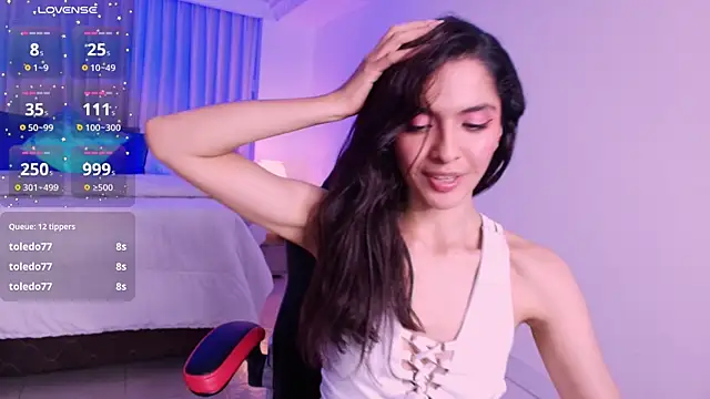 miiaa evans online show from 6, 3, 2025