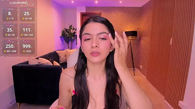 miiaa evans online show from 22, 10, 2025