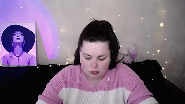 Emily Mo online show from 21, 2, 2026