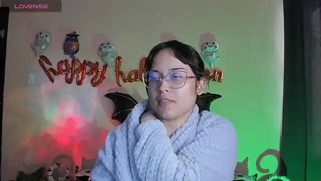 shantalc3rezo online show from 21, 10, 2025