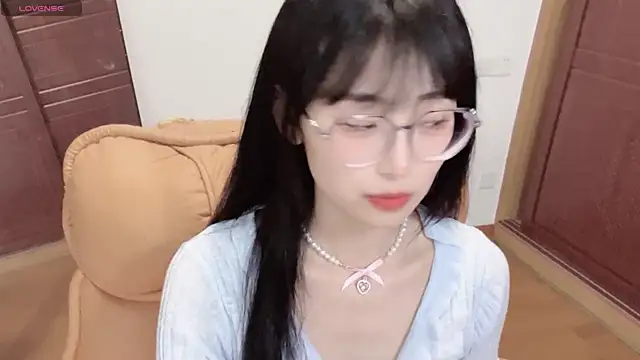 4uoki online show from 20, 9, 2025