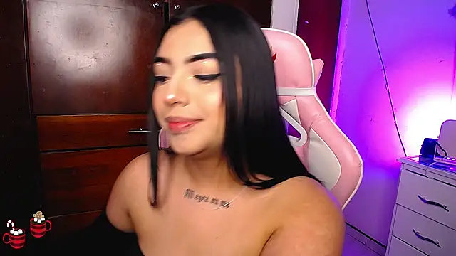 Snapshot of eva_six chatting on 4, 1, 2025 eva six online show from 4, 1, 2025