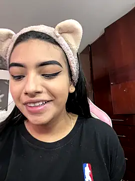 Snapshot of eva_six chatting on 29, 10, 2025 eva six online show from 29, 10, 2025