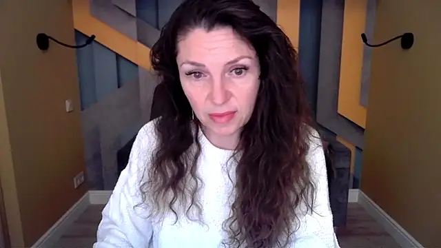 Snapshot of EllaLong chatting on 22, 2, 2026 EllaLong online show from 22, 2, 2026