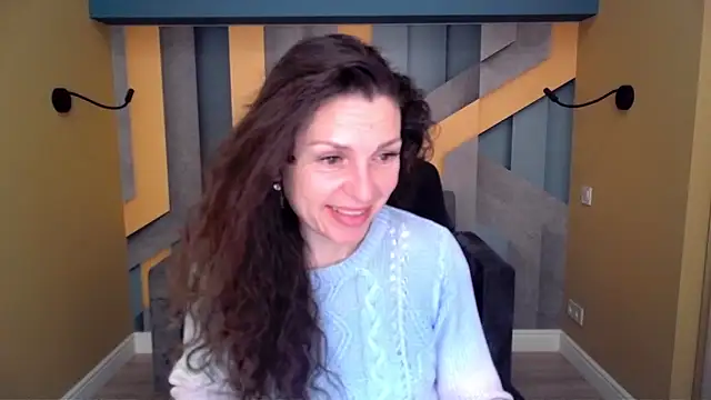 Snapshot of EllaLong chatting on 25, 2, 2026 EllaLong online show from 25, 2, 2026